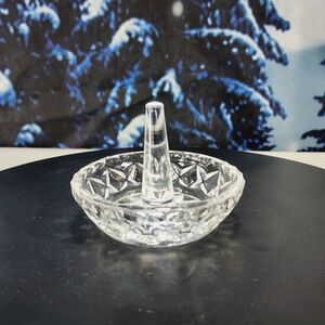 ETERNAL CRYSTAL Vintage Lead Glass Crystal Ring Holder NO BOX